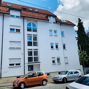 Exklusiv Möblierte In Besten Lage Apartment Stuttgart